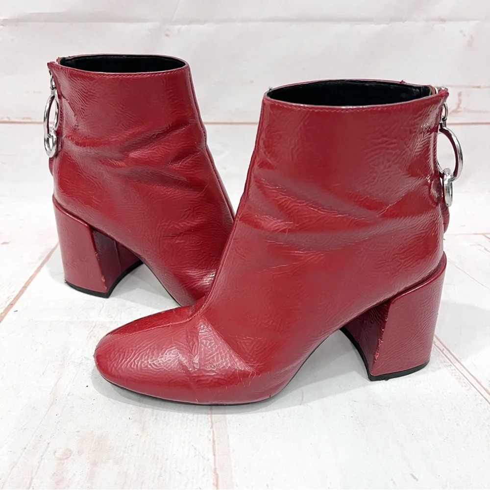 Zara Bloggers Favorite Retro Red Crinkled Patent Leather Block Heel Ankle Boots